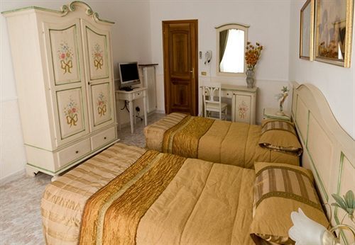 B&B Cupido Рим Екстер'єр фото